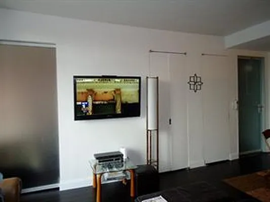 Rented by Douglas Elliman | media 33