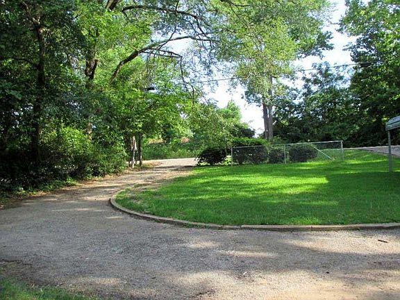 Circular driveway Back Left