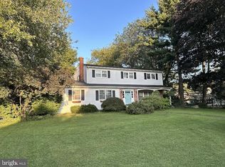 938 Baron Dr, Yardley, PA 19067
