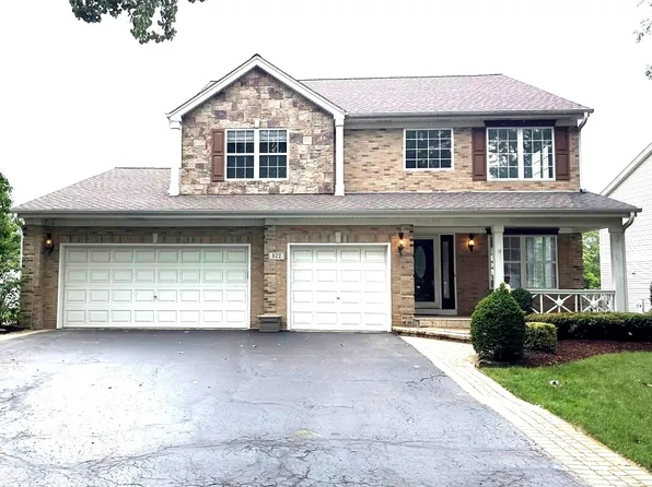 572 E Delgado Dr, Palatine, IL 60074