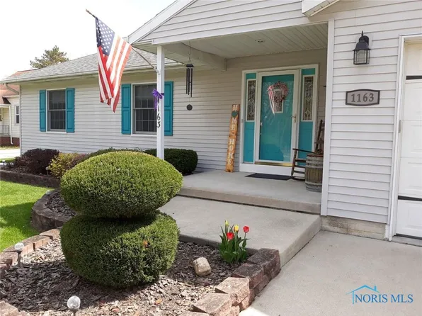 1163 Clark St, Holland, OH 43528