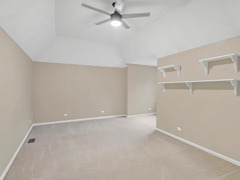 3N812 John Greenleaf Whittier Pl — Photo 61