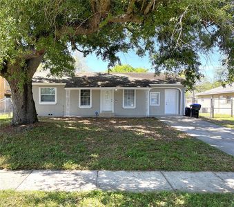 926 Amaros Ave, Orlando, FL, 32811
