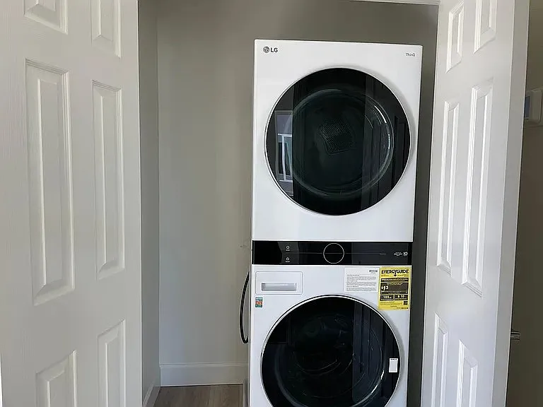 3006 Ellis Town Dr — Photo 10