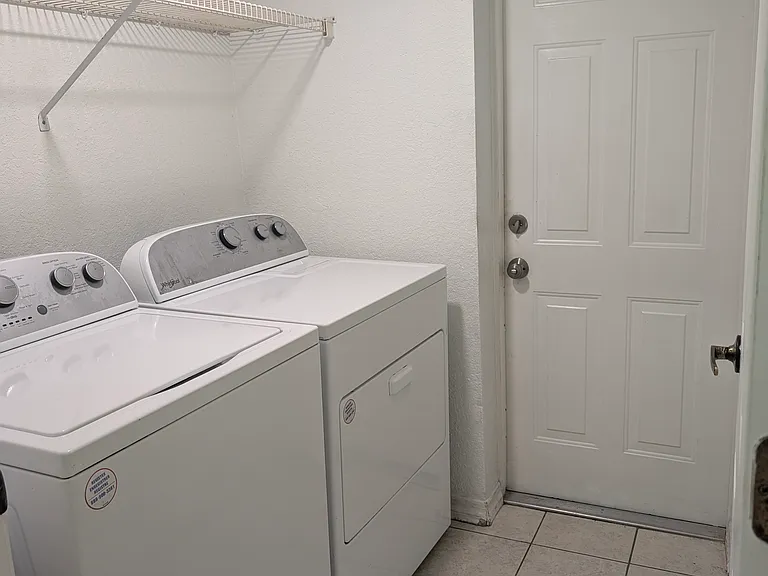 831 Camargo Way #112 — Photo 7