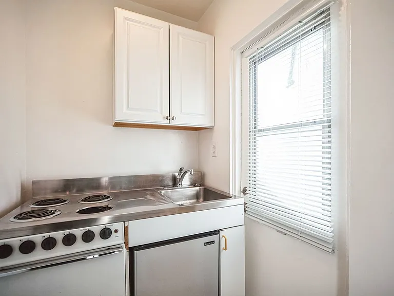 1311 Camino Amapola — Photo 3
