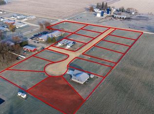 305 3rd St NW, Adams, MN 55909