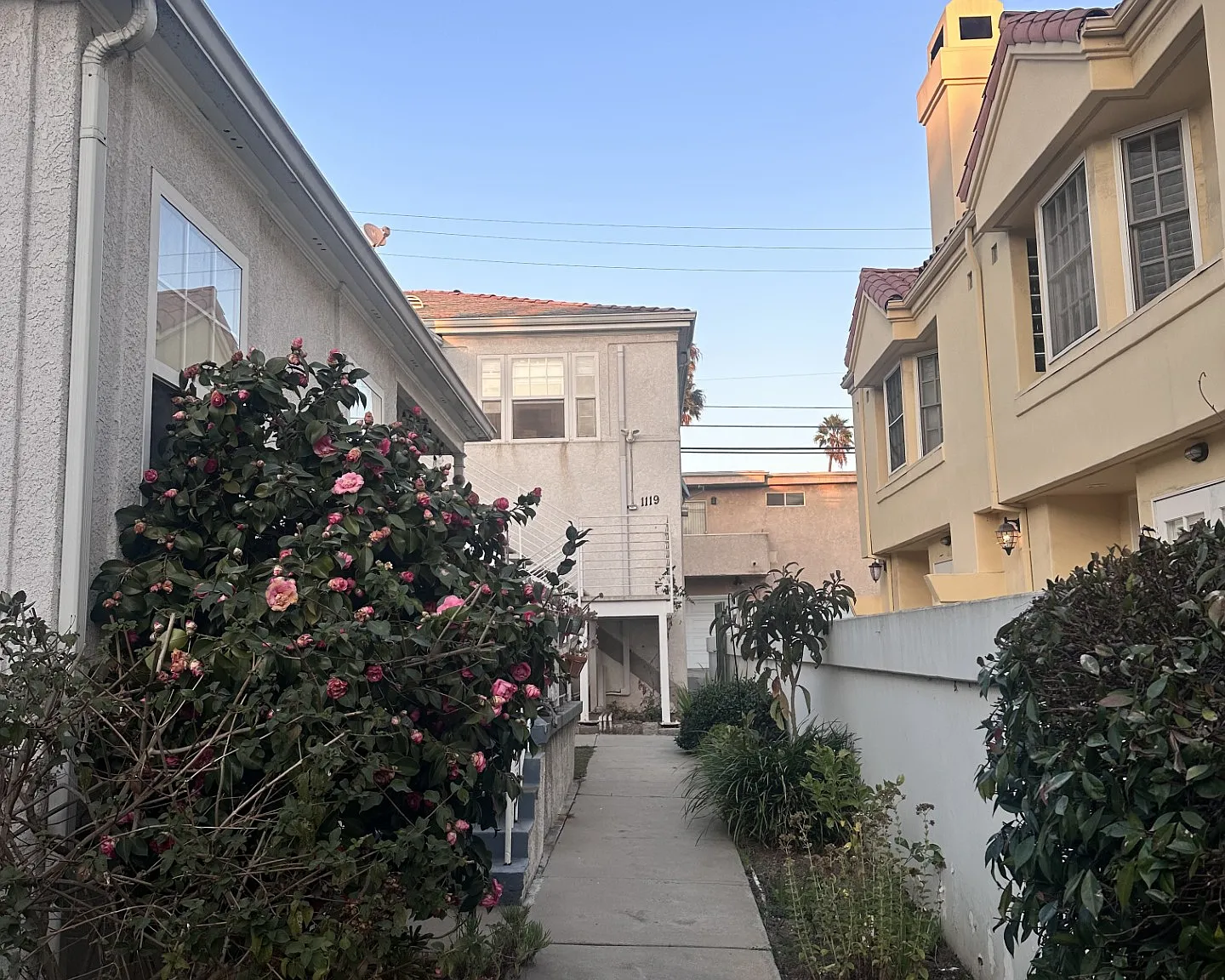 1119 20th St — Photo 1