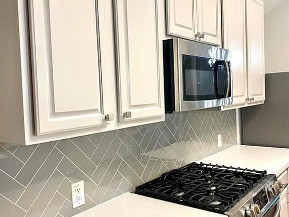 5th image of 2506 Sunfire Ln