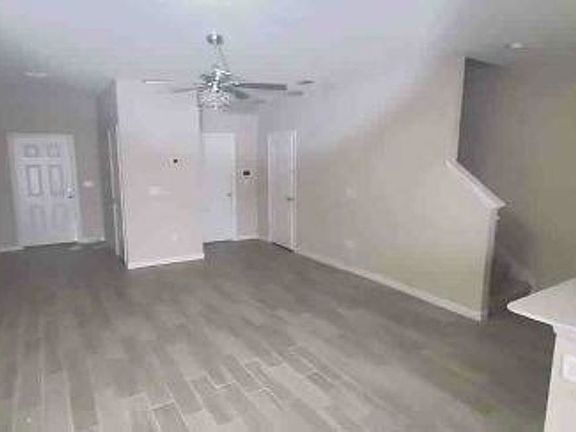 3rd image of 1329 Salt Ridge Ave