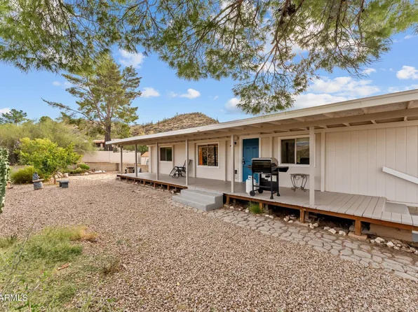 34775 S Cholla Drive, Black Canyon City, AZ 85324