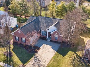 11348 Rainbow Falls Ln, Fishers, IN 46037