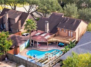 15206 La Mancha Dr, Houston, TX 77083