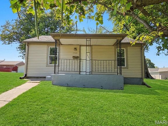 5th image of 1703 D St