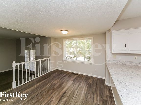 2nd image of 2220 Nutbush Pl
