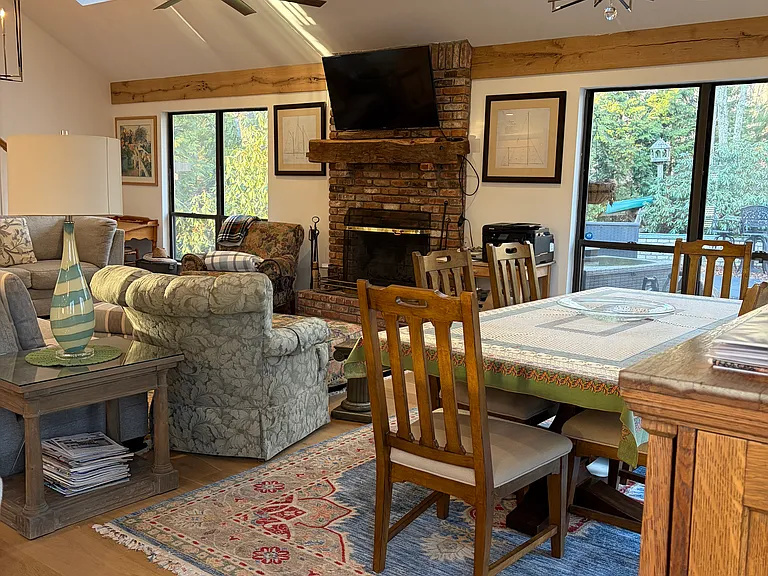 40 Bonac Wood Ln — Photo 9