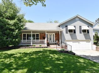 1142 E Adams St, Lombard, IL 60148