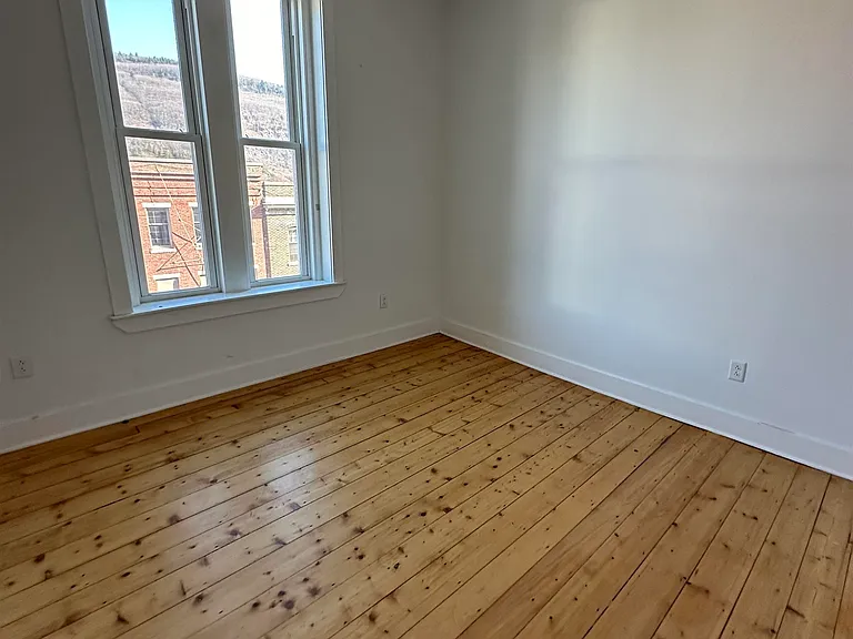 4 Elliot St #11 — Photo 7