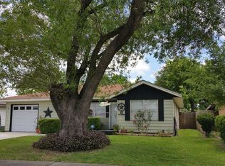 109 Burke Rd, Pasadena, TX 77506