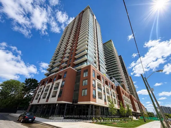 4010 Eglinton Ave W, Toronto, ON