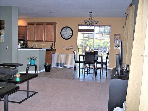 4th image of 19758 Timberbluff Dr