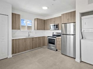 1295 W 69th St #208, Hialeah, FL 33014