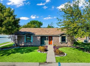 6625 Greendale Dr, Watauga, TX 76148