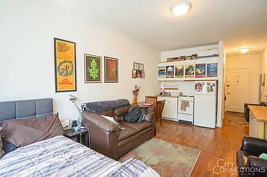 Rented by City Connections Realty