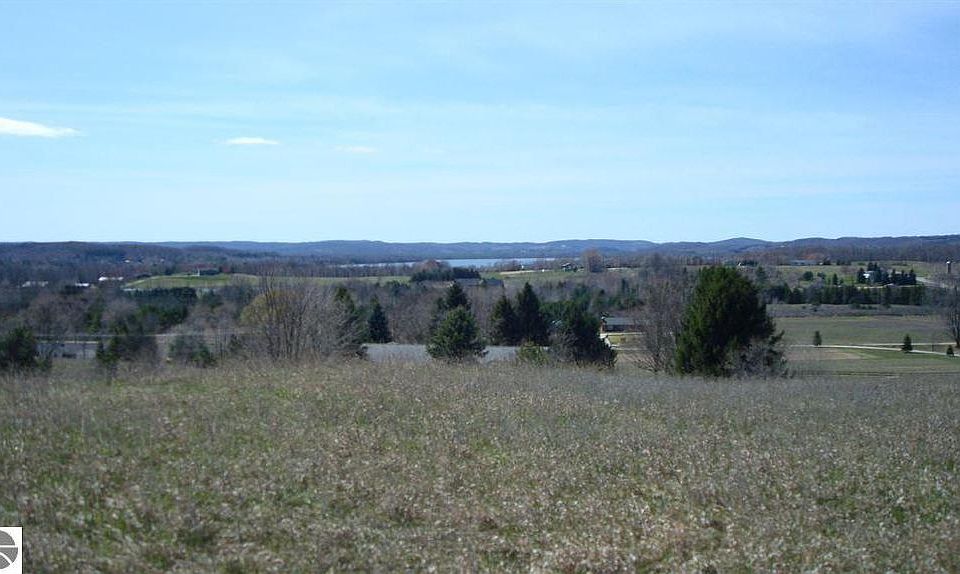 1st image of 9337 Lake Leelanau Dr