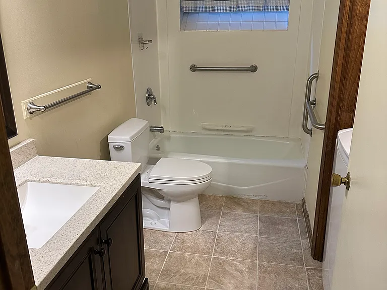 289 Holy Cross Rd #2 — Photo 8
