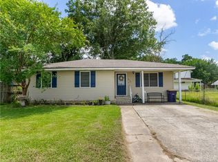 210 E Miller Ave, Iowa, LA 70647