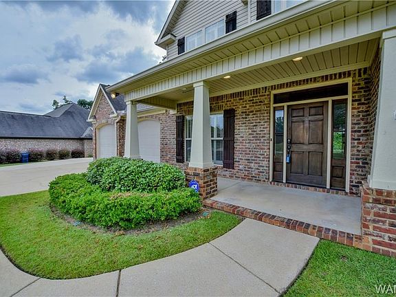 3rd image of 14012 Ash Grove Ln
