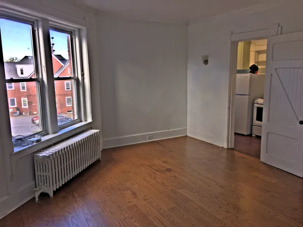 205 S Prospect St APT 3, Burlington, VT 05401