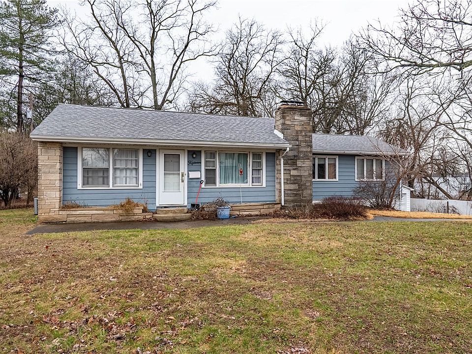 1st image of 15 Brierwood Dr