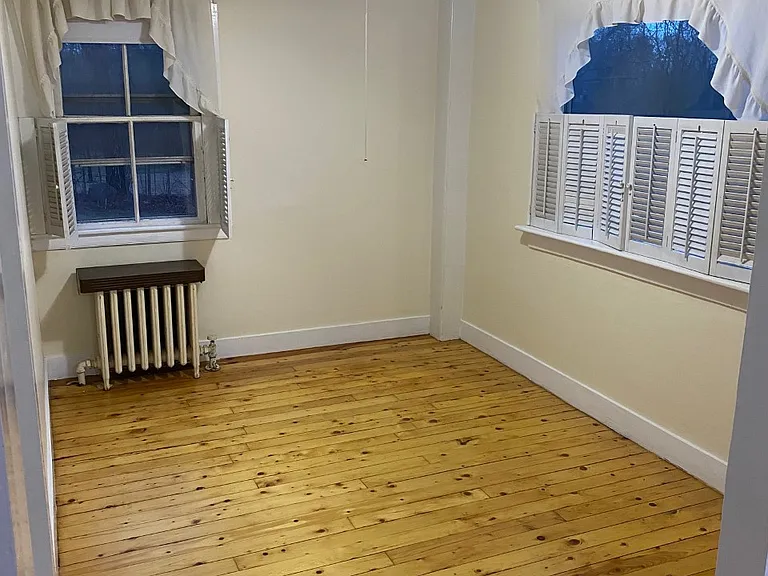 34 N Main St #A — Photo 15