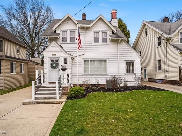 1510 8th St, Cuyahoga Falls, OH 44221