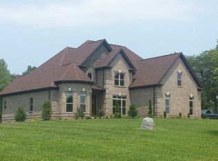 8040 Young Rd, Hickory, NC 28602