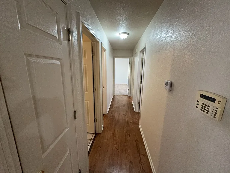 913 McDaniel Circle, Killeen — Photo 8