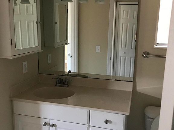 3rd image of 1800 PARK Avenue #115
