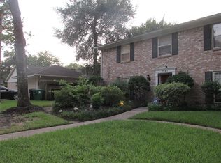 7207 Bayou Oaks Dr, Houston, TX 77088