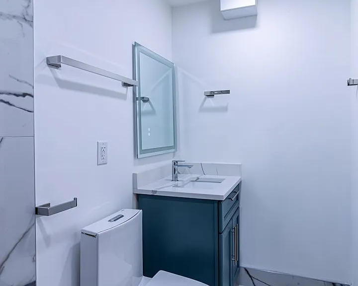 137 E Cumberland St #B — Photo 11