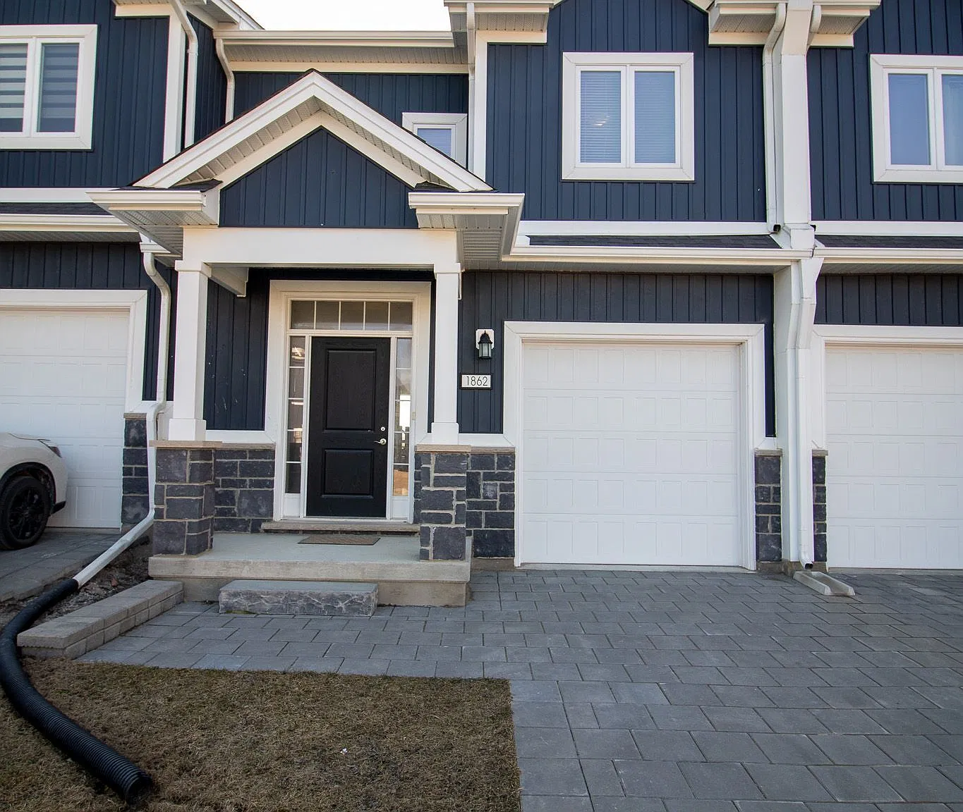3 bed, $2,480 — Photo 1