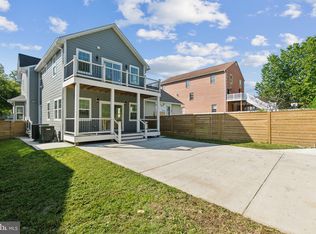 2600 Rhode Island Ave NE, Washington, DC 20018