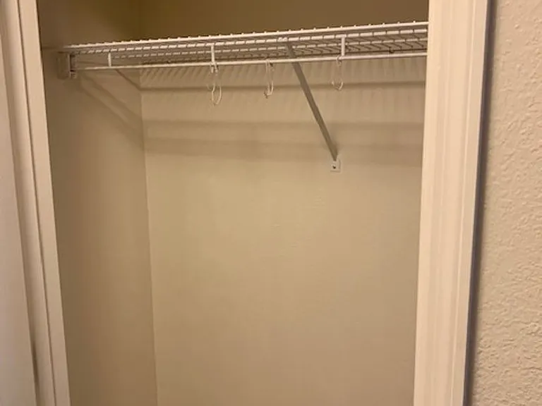 119 Vixen Cir #I — Photo 16