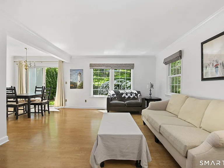 60 Greenwich Hills Dr #60 — Photo 9