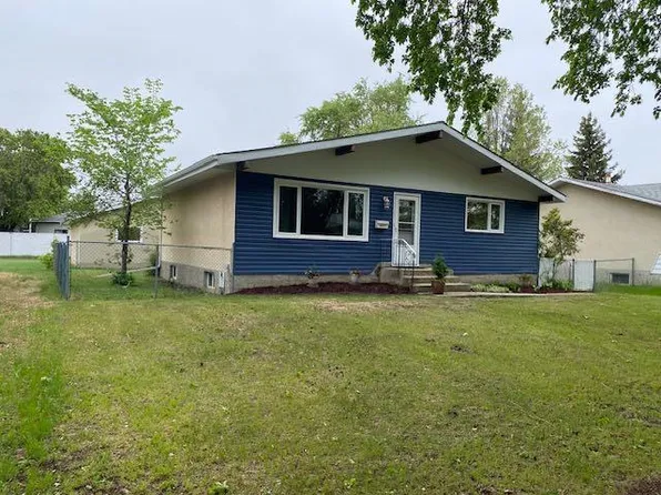 6007 N 43rd Ave, Camrose, AB T4V 0A5