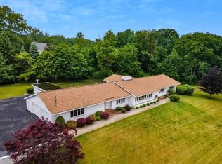 67 Cider Mill Rd, Bedford, NH 03110
