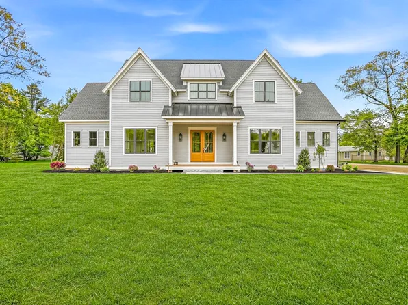 125 W Plain St, Wayland, MA 01778