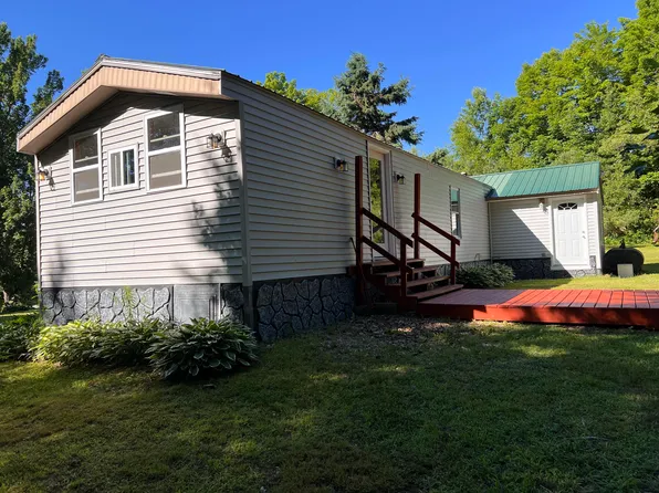 130 Mills Road, Sidney, ME 04330