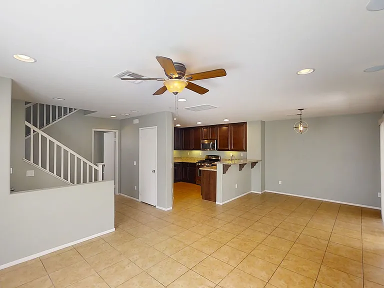 1341 Bittersweet Dr #F — Photo 2